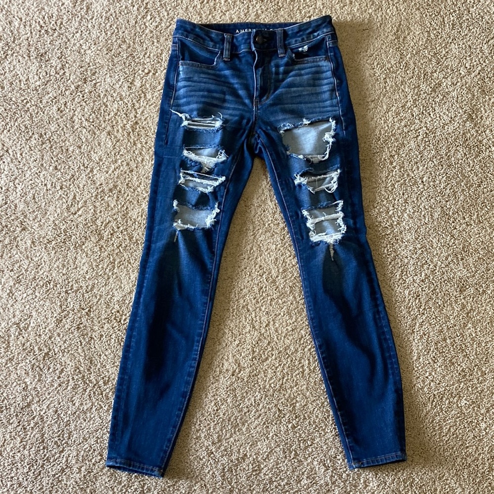 American Eagle 360* Ne(x)t Level Stretch distressed Hi rise Jegging